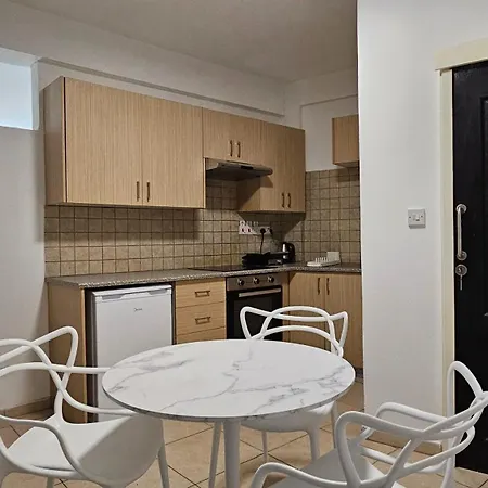 Apartment Phaedrus Living Hoopoe Residencies 205 *