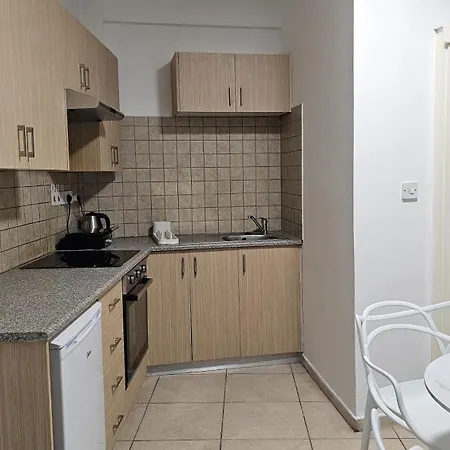 Apartment Phaedrus Living Hoopoe Residencies 205